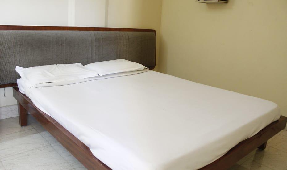 Hotel Regency Thiruvananthapuram ภายนอก รูปภาพ