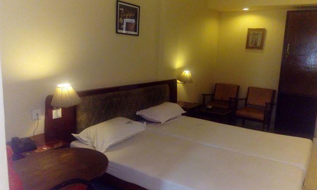 Hotel Regency Thiruvananthapuram ภายนอก รูปภาพ